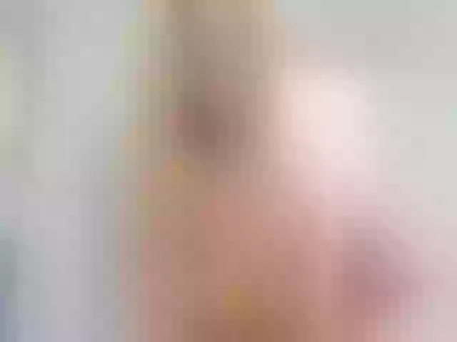 Live sex webcam photo for BelleM #264836840