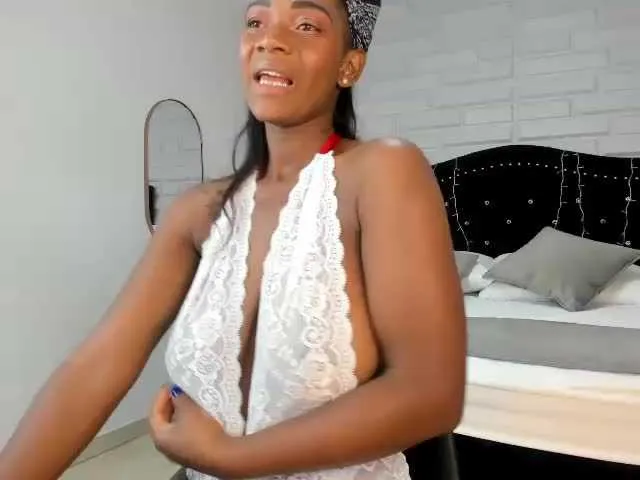 Live sex webcam photo for Natassha #240897553