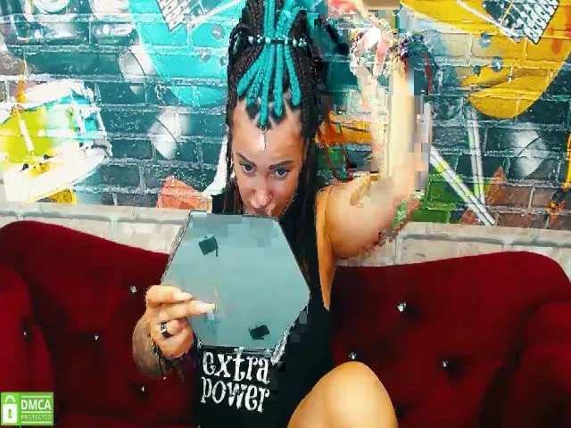 Live sex webcam photo for SonnyVolly #258809428