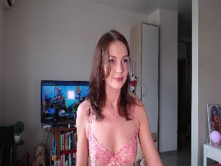 Live sex webcam photo for HoneyIAmHome #251747821