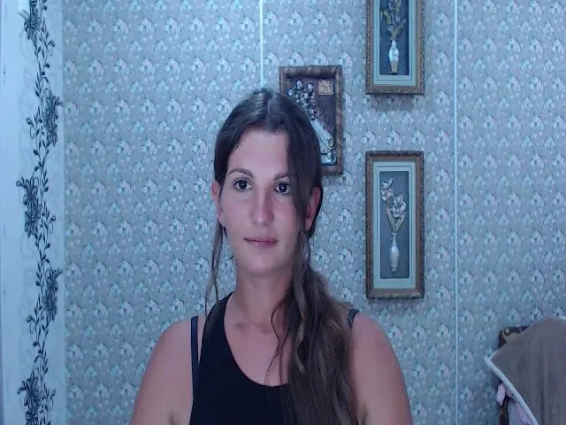 Live sex webcam photo for MissMaryHall #258604403