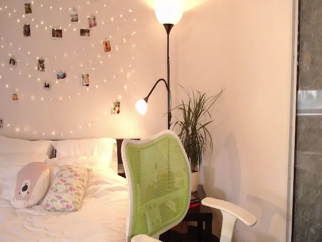 Live sex webcam photo for Nansyfox1 #265468653