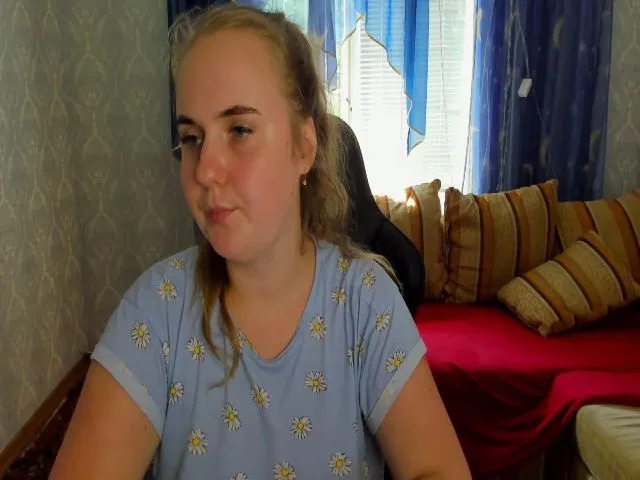 Live sex webcam photo for MaryKent #265483885