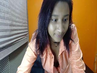 Live sex webcam photo for CRISSSVHM #251978676