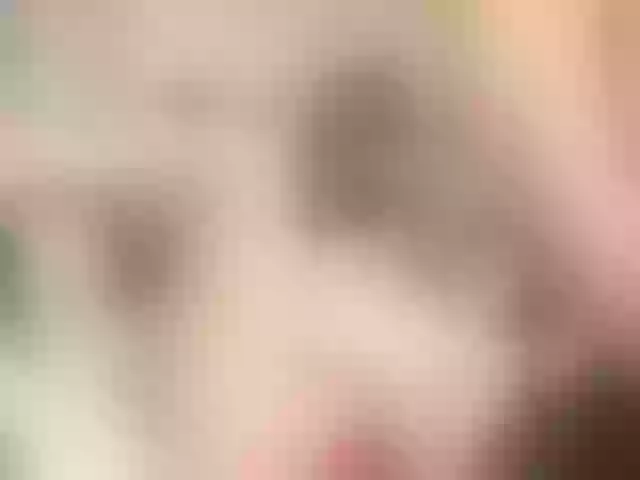 Live sex webcam photo for miacamhot #243280575