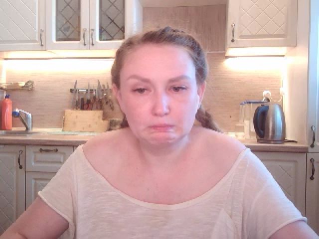 Live sex webcam photo for JaneGrey111 #252729372