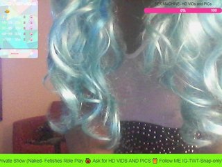 Live sex webcam photo for Honey0811 #240737769