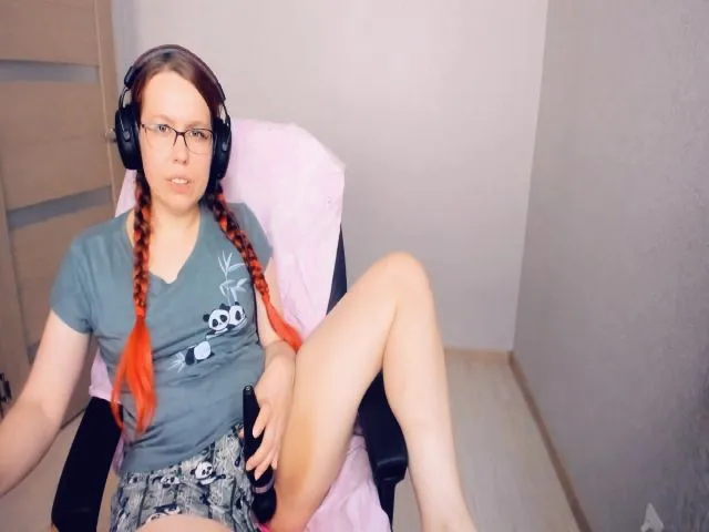 Live sex webcam photo for VictoriaRom #255227933