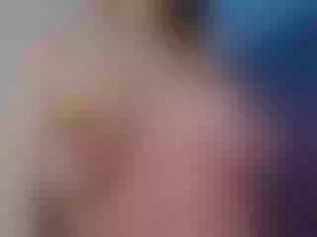 Live sex webcam photo for Kittygirl18 #255185192