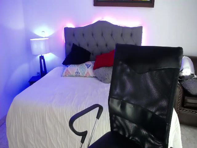 Live sex webcam photo for Sasha_cameron #265768677