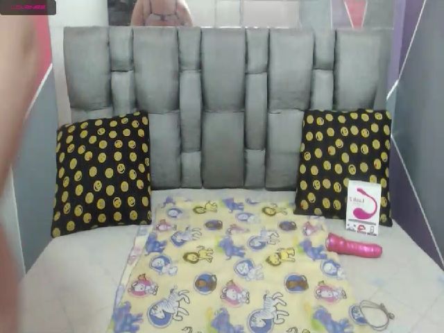 Live sex webcam photo for Mellissawish #265737684