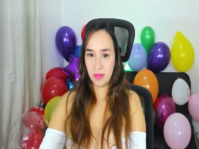 Live sex webcam photo for PaulinaSoler #265762296