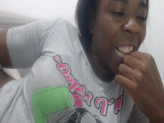 Live sex webcam photo for Ebonywitney_x #265706633