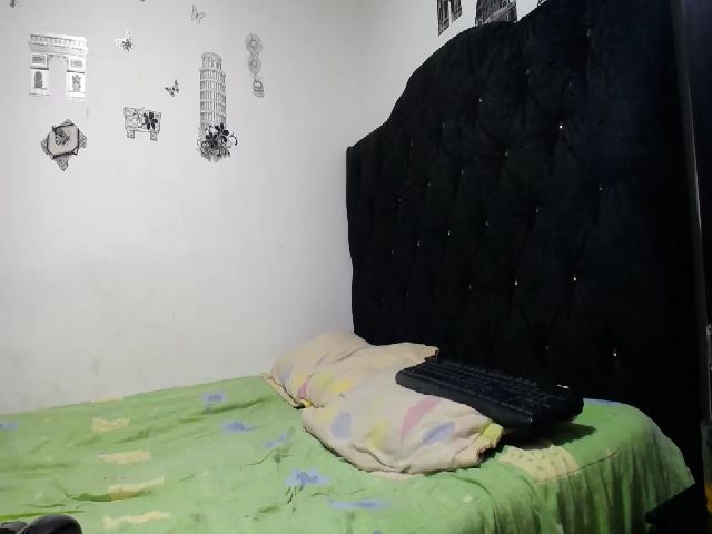 Live sex webcam photo for GracieVice #265747027