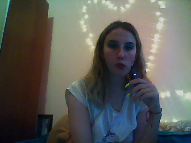 Live sex webcam photo for ModestBlonde #265637875