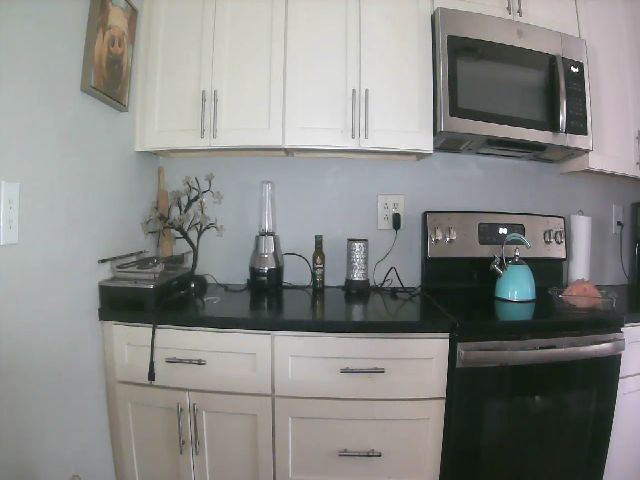 Live sex webcam photo for MilfNCookies1 #265682610