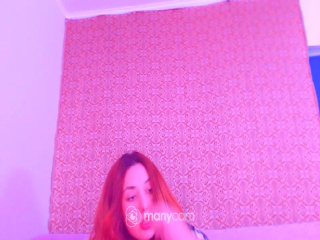 Live sex webcam photo for Secretbelaa #265763282