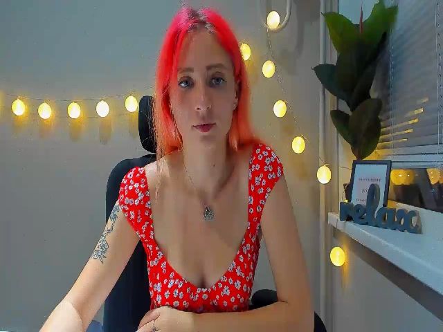 Live sex webcam photo for Ariel_a_sea #265687755
