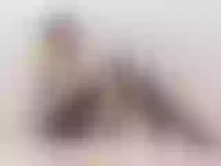 Live sex webcam photo for KarlaDeer