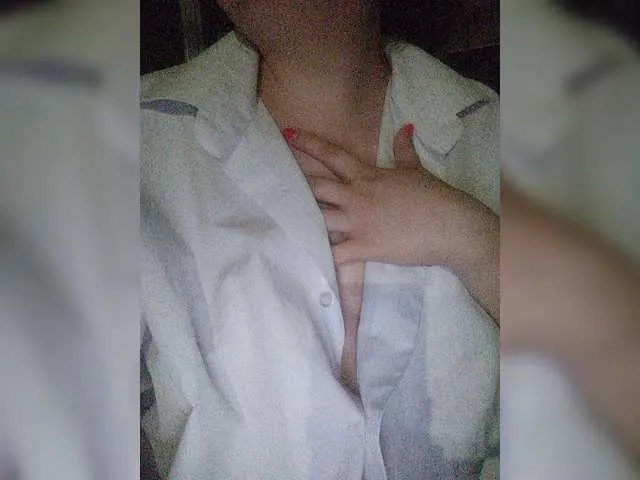 Live sex webcam photo for volturi66- #266119361