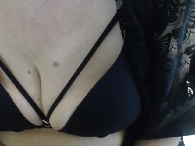 Live sex webcam photo for MadamSG #265908930