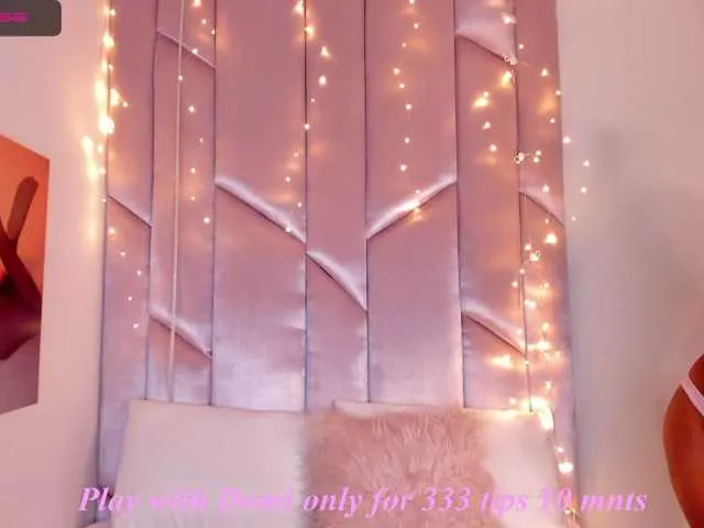 Live sex webcam photo for vanessabianch #265798913