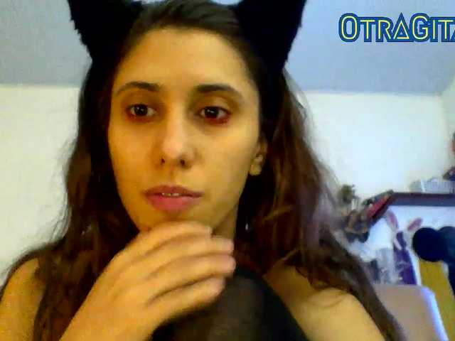 Live sex webcam photo for OtraGitana #265799440