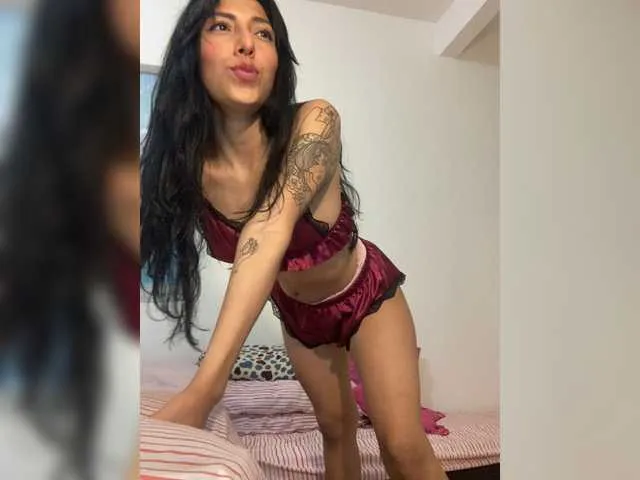 Live sex webcam photo for VivianaFroes #265909499