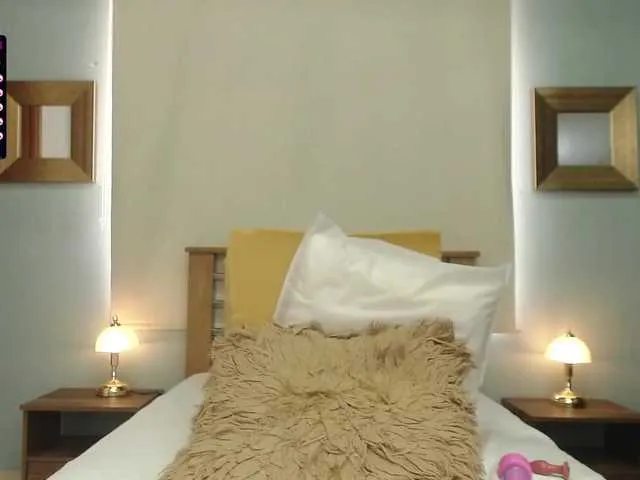 Live sex webcam photo for sarah-gomez #266121500