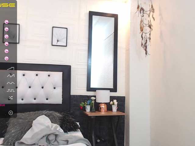 Live sex webcam photo for ximenaxlove #266122033