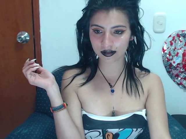 Live sex webcam photo for lunahilton #266121516