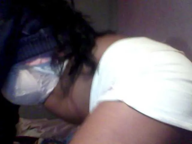 Live sex webcam photo for Mayah1 #266121422