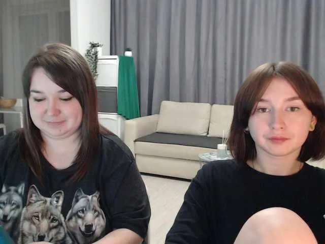 Live sex webcam photo for ChloeLexy #265796170