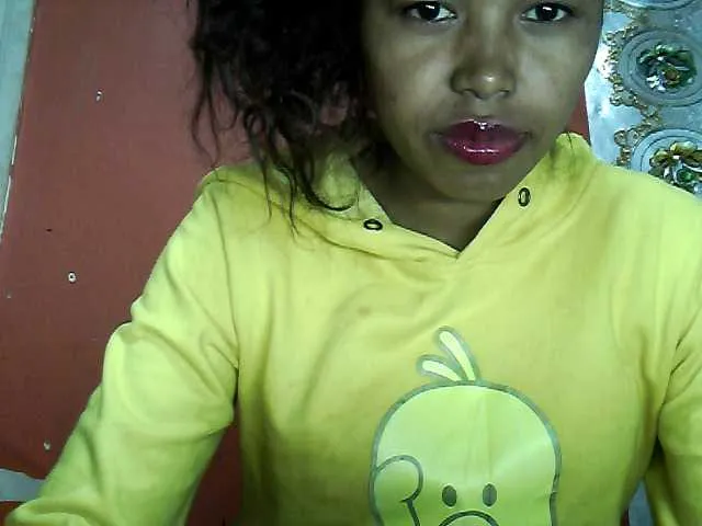 Live sex webcam photo for Perffect-1 #266122715