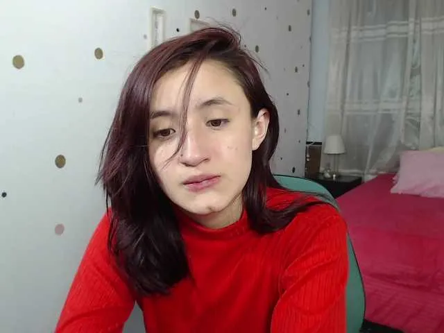 Live sex webcam photo for Perla-Teen #265799057