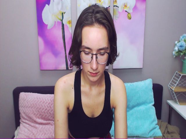 Live sex webcam photo for CleverAlexiss #265979882