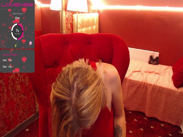 Live sex webcam photo for MeowGirll #265974286