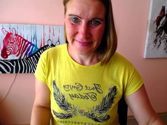 Live sex webcam photo for ChloePlay #265999650