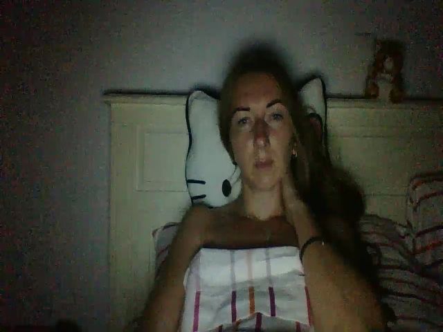 Live sex webcam photo for CheelyWilly #266158243