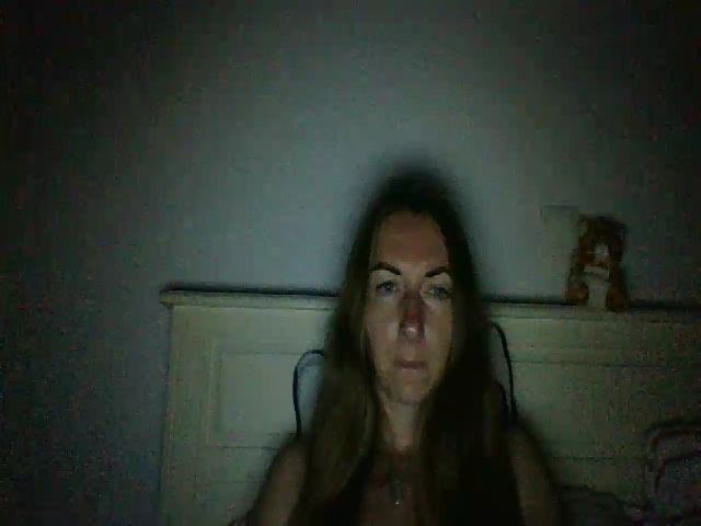Live sex webcam photo for CheelyWilly #266171973