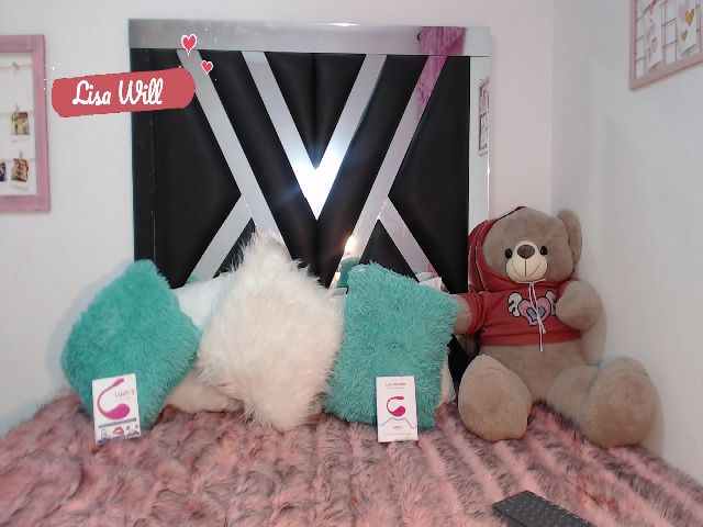 Live sex webcam photo for Lisa_Will #265814493