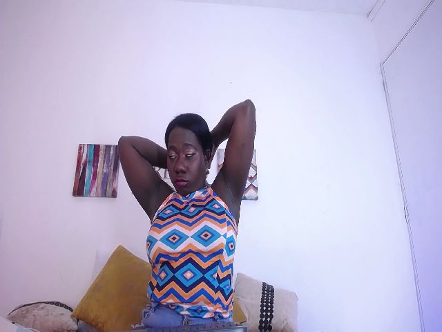 Live sex webcam photo for Chrishadoll #266134848