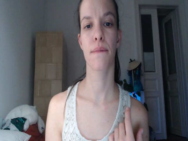 Live sex webcam photo for PetitePinkie #266200711