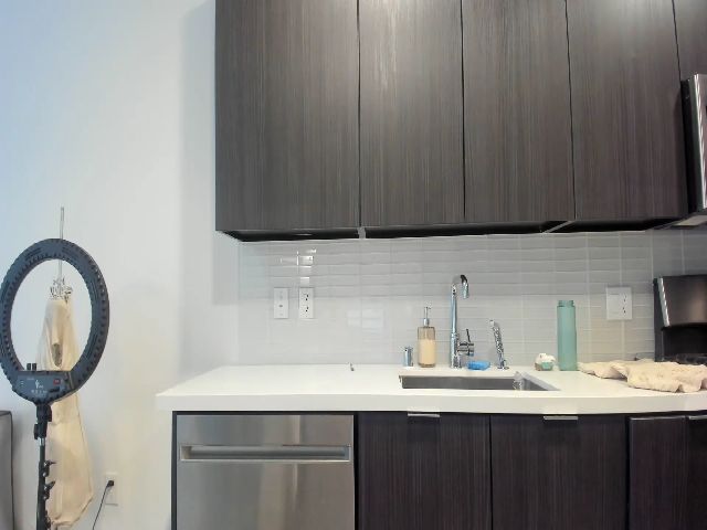 Live sex webcam photo for Jenn_kiss #266191051