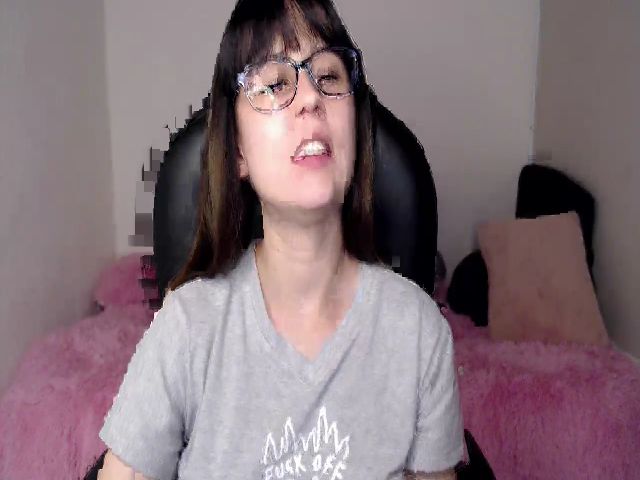 Live sex webcam photo for Paulette655 #265834348