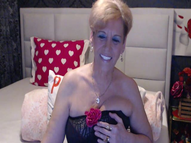 Live sex webcam photo for HAPPYGRANNY #265956359