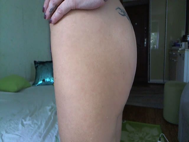 Live sex webcam photo for Whitepantherr #266019547