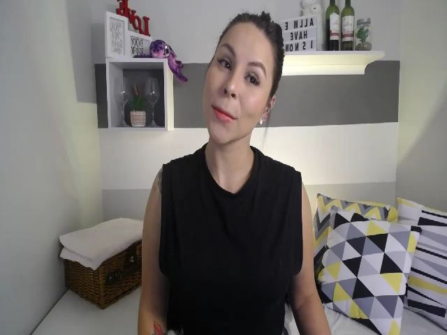 Live sex webcam photo for SUSYBALE #266007216