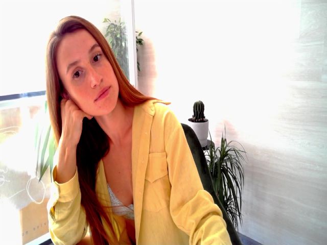 Live sex webcam photo for LovelyBvnny #266053171