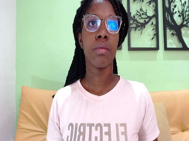 Live sex webcam photo for Connywells #266005279